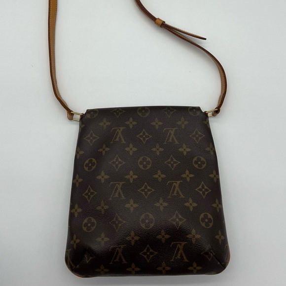Authentic Louis Vuitton vintage monogram musette Salsa PM sling bag - Picture 9 of 16